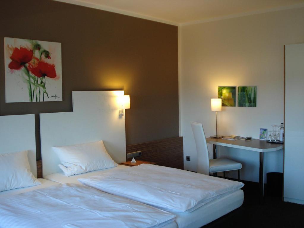 Hotel Bremer Tor Stuhr Room photo